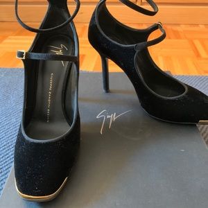 Giuseppe Zanotti Vero Rimmel Ankle Strap Stiletto
